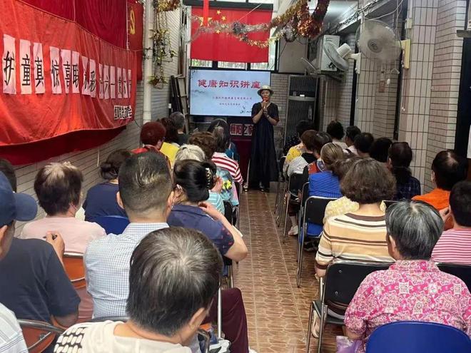 安博体育网站：便捷办事、幸福生活！温馨服务提升市场主体获得感与满意度(图6)