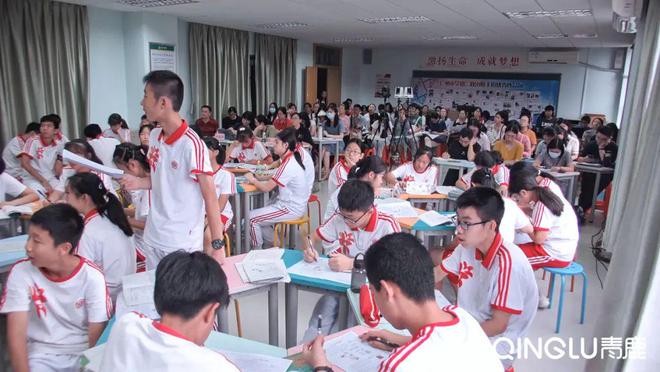 安博体育平台:走进智慧纸笔生物课开启营养物质的“探险”之旅(图3)