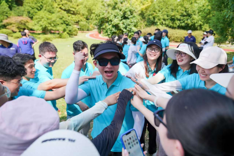 焕新启程缔造未来上海对外经贸大学2024级MBA团建与拓展项目圆满举行(图2)