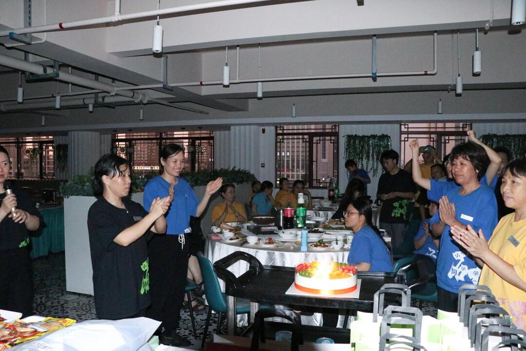 安博体育平台：大汉研学酒店举办“共享美好共同探索”员工培训团建活动(图3)