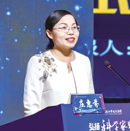 劳动浪潮激荡阳湖岸时代匠心铸就智造城(图2)