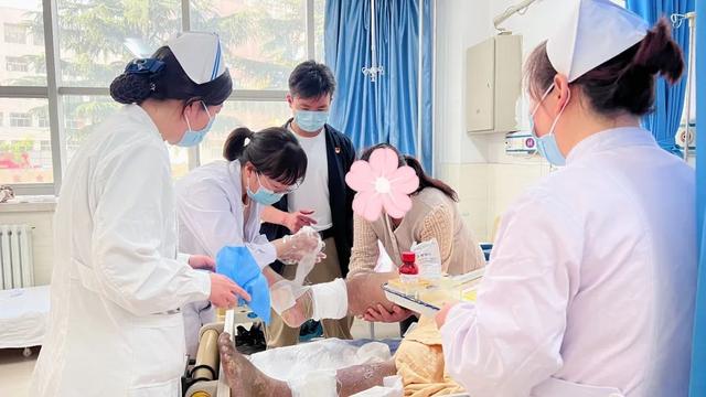 党建+业务市第二人民医院召开迎接建团103周年培训交流学术会(图5)