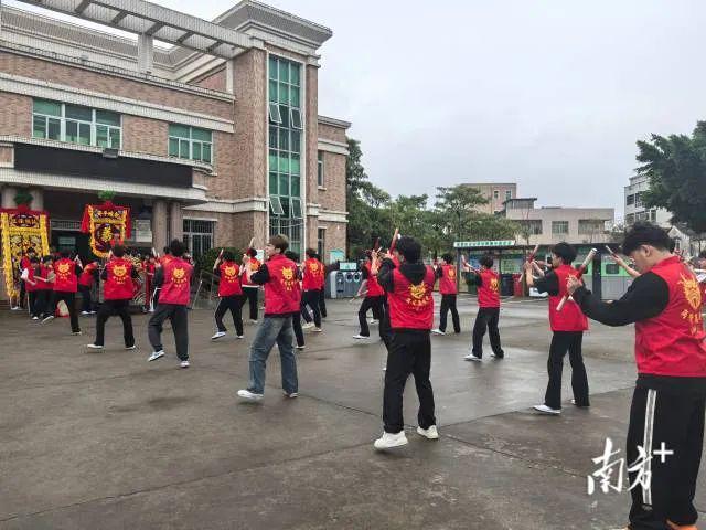 【百千万“濠”实践】濠江区活用小阵地构建“15分钟党群服务圈”(图2)