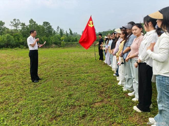 凝心聚力筑长城天使团建展风采——信阳市第五人民医院举办2025年512国际护士节主题团建活动(图1)