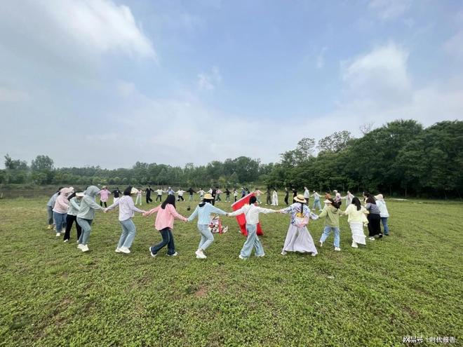 凝心聚力筑长城天使团建展风采——信阳市第五人民医院举办2025年512国际护士节主题团建活动(图2)