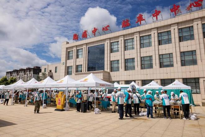 民族品牌的公益答卷东鹏饮料如何让善意“不褪色”(图1)