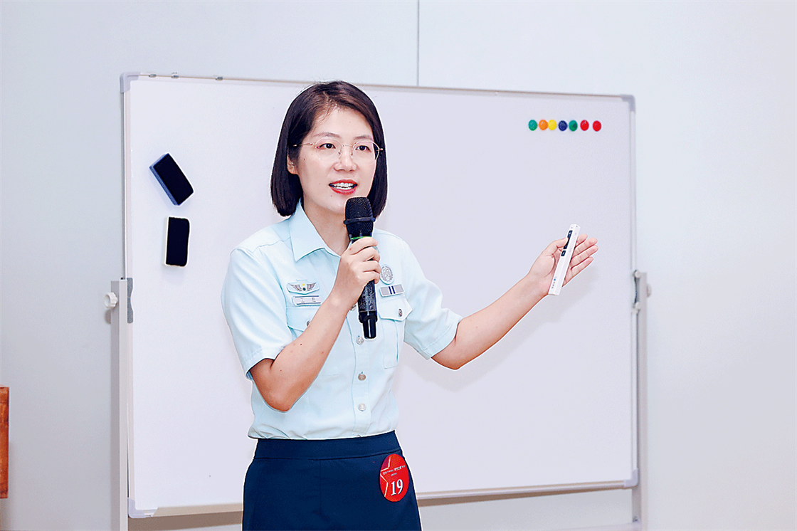 这个暑假军校教员的忙碌身影(图4)