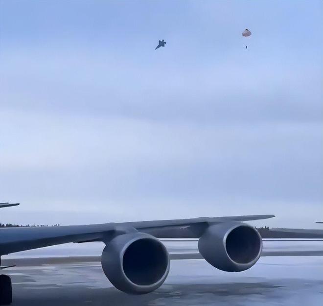 2亿美元报废！美国F-35A坠机原因查明：竟是液压油里掺了大量的水(图6)