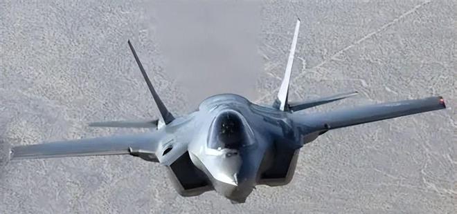 2亿美元报废！美国F-35A坠机原因查明：竟是液压油里掺了大量的水(图18)