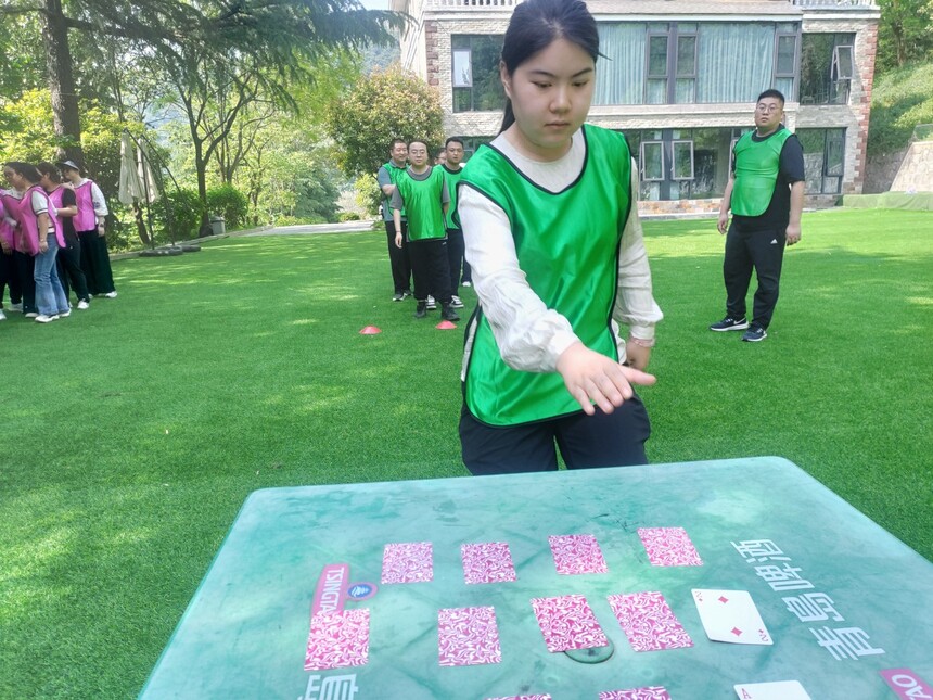 公司组织迎“五一”庆“五四”主题团建活动(图3)