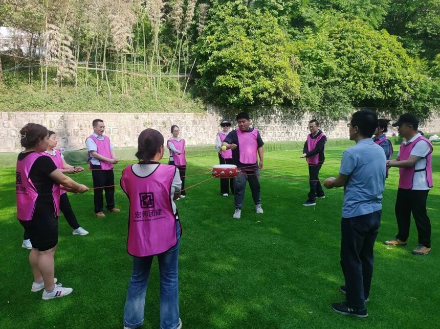 公司组织迎“五一”庆“五四”主题团建活动(图5)