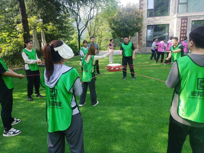 公司组织迎“五一”庆“五四”主题团建活动(图6)