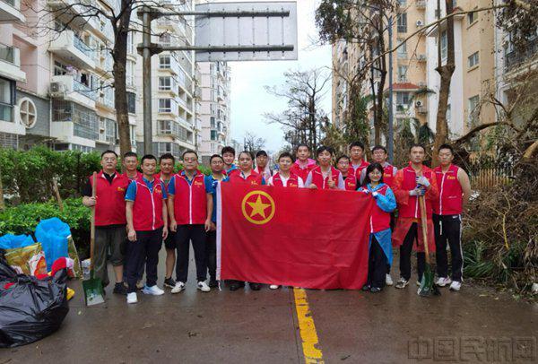 安博体育：海南航空团委“红色引擎”驱动志愿服务新征程(图2)