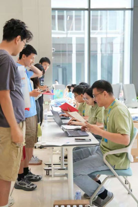 大江东｜破界式选才、阵地式培养创建一周年的上海创智学院带来哪些创新冲击波？(图4)