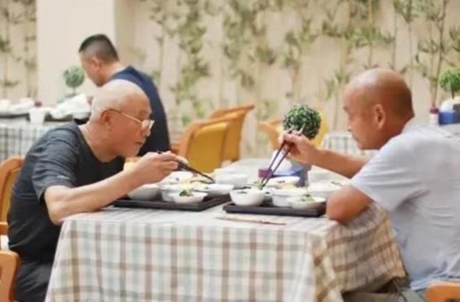 安博体育平台：新康养绘就温暖底色枫叶整合照护共筑“银龄”美好生活(图6)