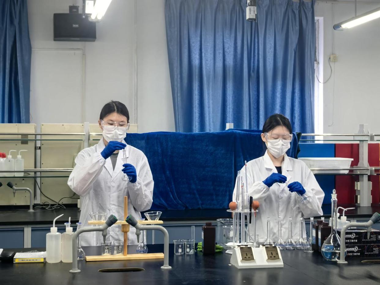 新能源、智慧养老、社区管理……直面市场这些中职专业为何抢手？(图6)