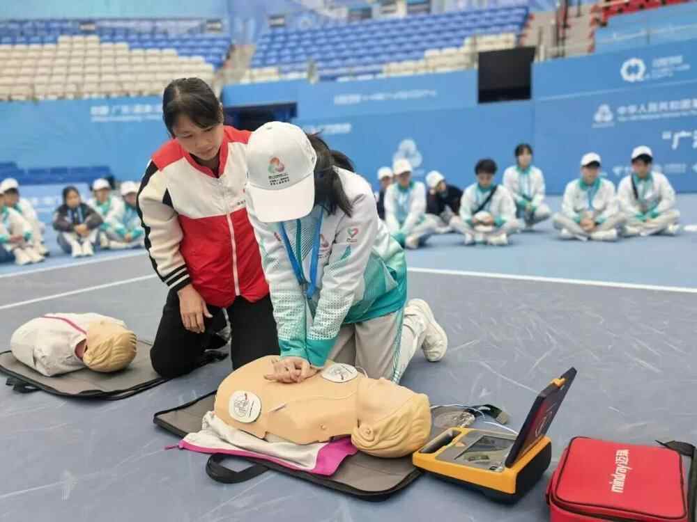 安博体育网站:专业与温情并重——残特奥会“小海豚”炼成记(图1)