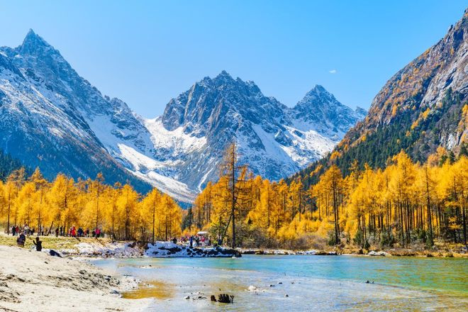 安博体育：四川优质旅行社榜单发布：游通天下企业团体服务成核心竞争力(图4)