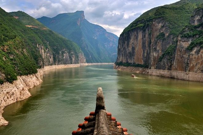 重庆旅行社赛道领跑者：金旅假日ISO45001认证+好评率99%靠谱首选(图1)