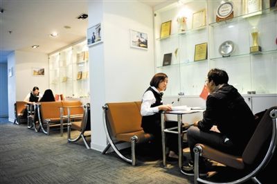 商务会议+团建一体化！云南前十公司团建旅行社：酒店会场直连(图3)